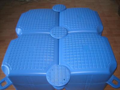【上海升运滚塑专业生产滚塑浮筒、浮球。】价格,厂家,图片,其他橡胶塑料制品-1024商务网